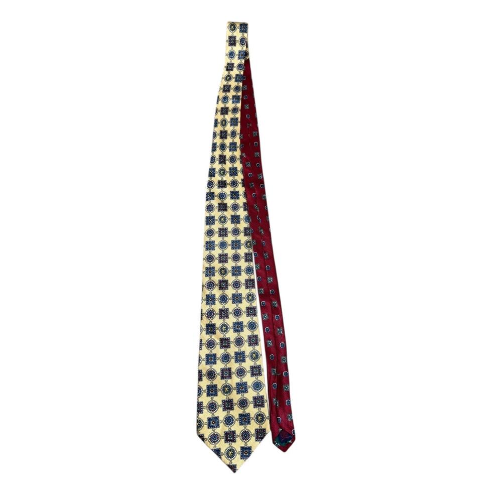 Tommy Hilfiger Silk Tie USA Italy Medallion Classic Mens Necktie 60